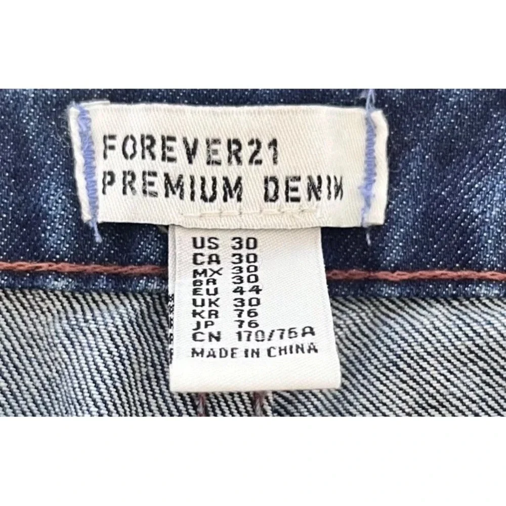 Forever‎ 21 Premium Denim Jeans Women Blue Distressed Ripped High Rise Size 30